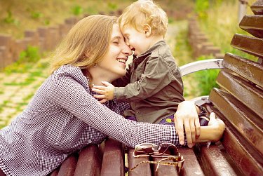 С праздником всех мам!